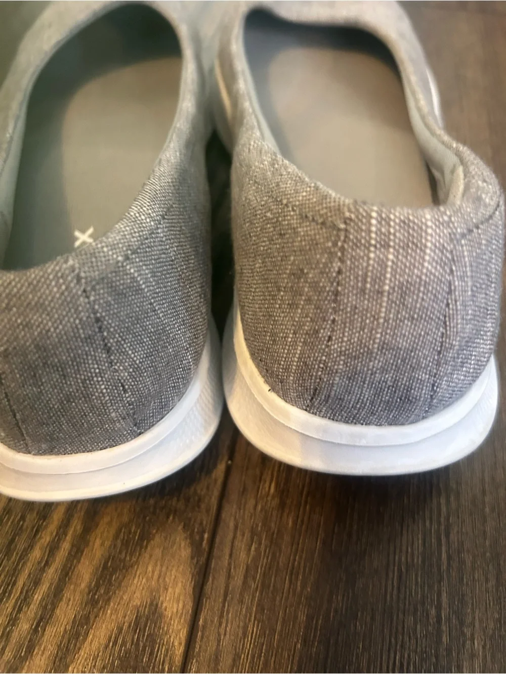 Skechers Gray Slip-On Ballet Flats with Goga Max Insole